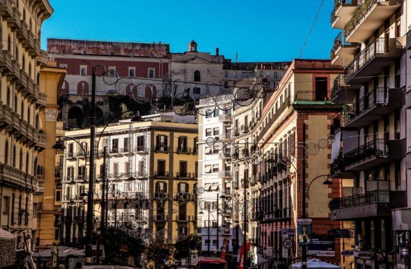 Well Come - Piazza Plebiscito Napoli Ngoại thất bức ảnh